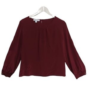Amour vert Silk maroon top